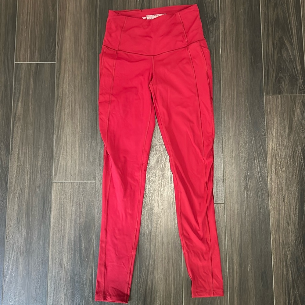 Victoria's Secret VSX Sport Knockout Leggings Red - Small